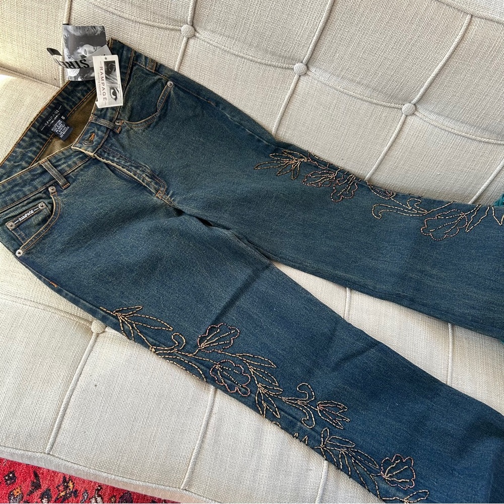 VTG 90’s Beaded Jeans - Picture 6 of 7